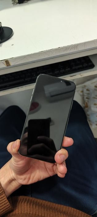 Iphone X    juda arzon