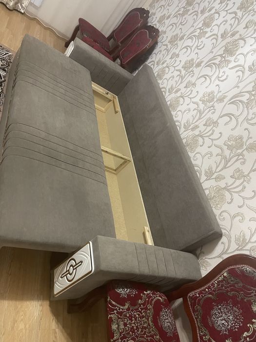 Продам диван в хорошем состояний