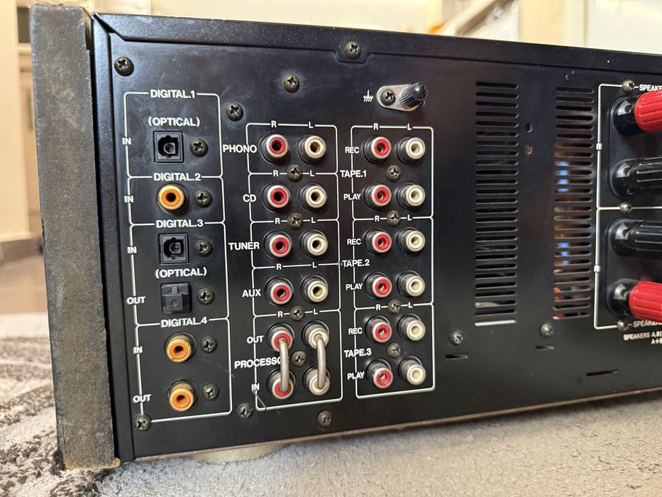 Akai AM-75 Качествен стерео усивлател DAC