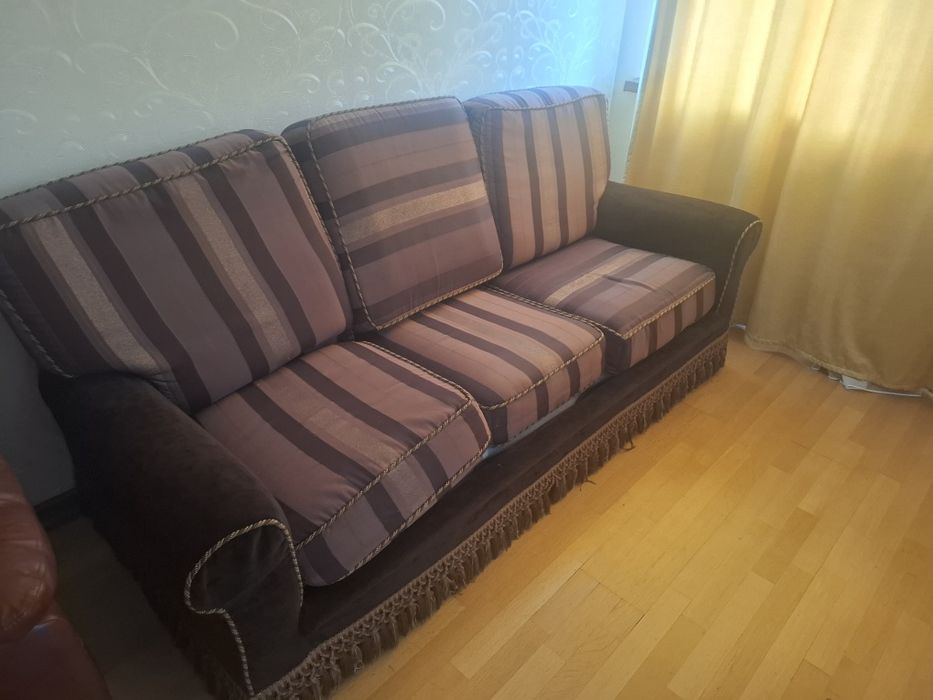 Диван коричневый бесплатно