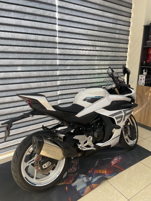 Cf moto 450SR 1500km probeg 2025 , abs trection demfer hamma narsa bor