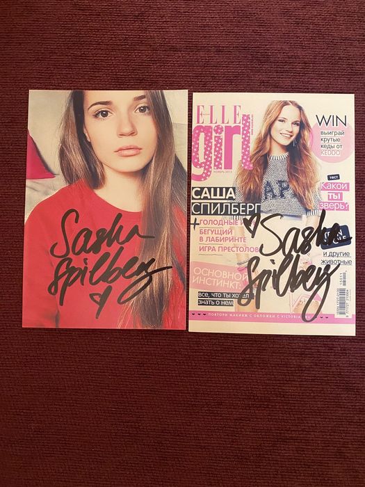 Фото Саши Спилберг с автографом