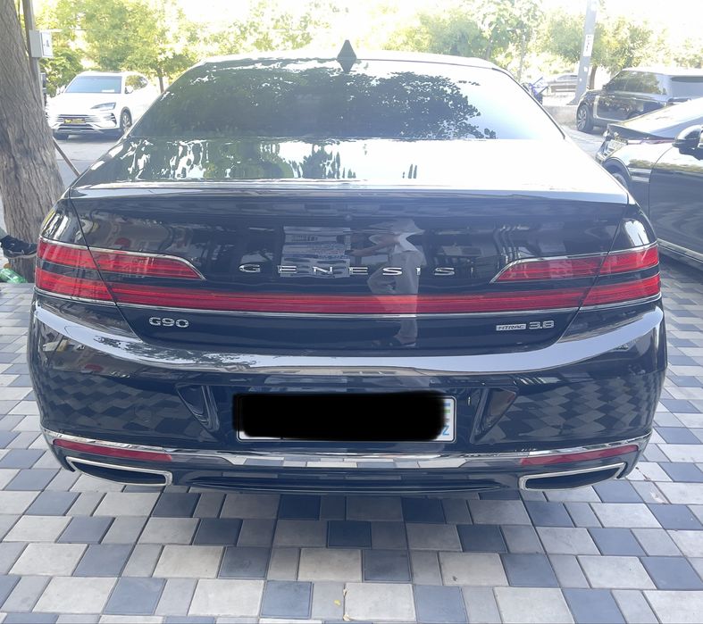 Продается Genesis G90