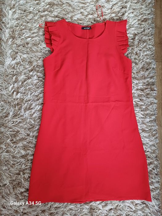 Rochii marimea 40-42, M-L impecabile