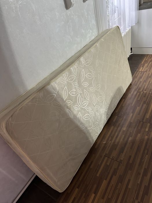 Отдам кровать односпалку