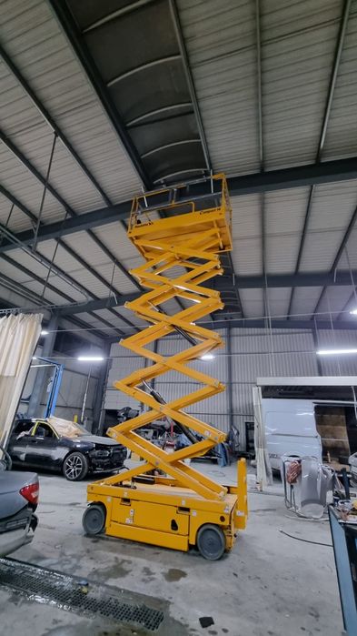 SCHIMB / Vand NACELĂ NOUAplatforma foarfeca 14 metri