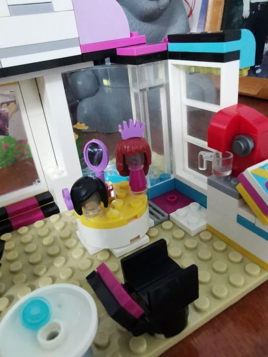 Lego friends парикмахерская
