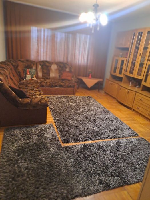 Vând apartament 2 camere lipova