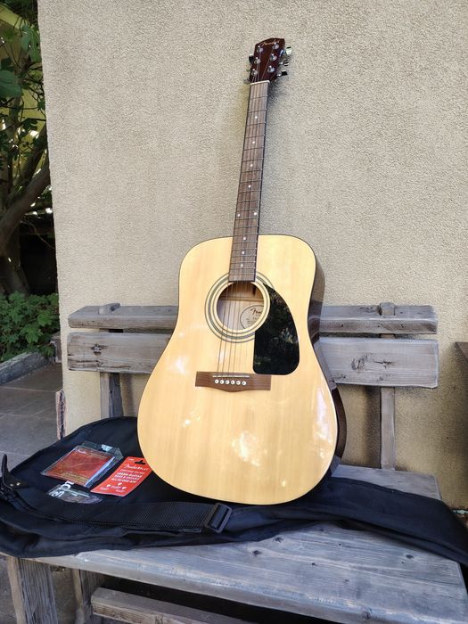 Акустична китара Fender FA-115 Dreadnought Pack