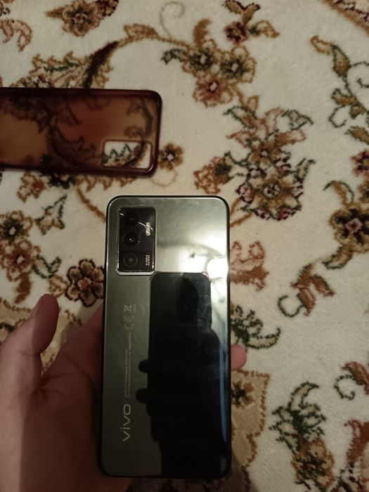 Обменяю Vivo v23e