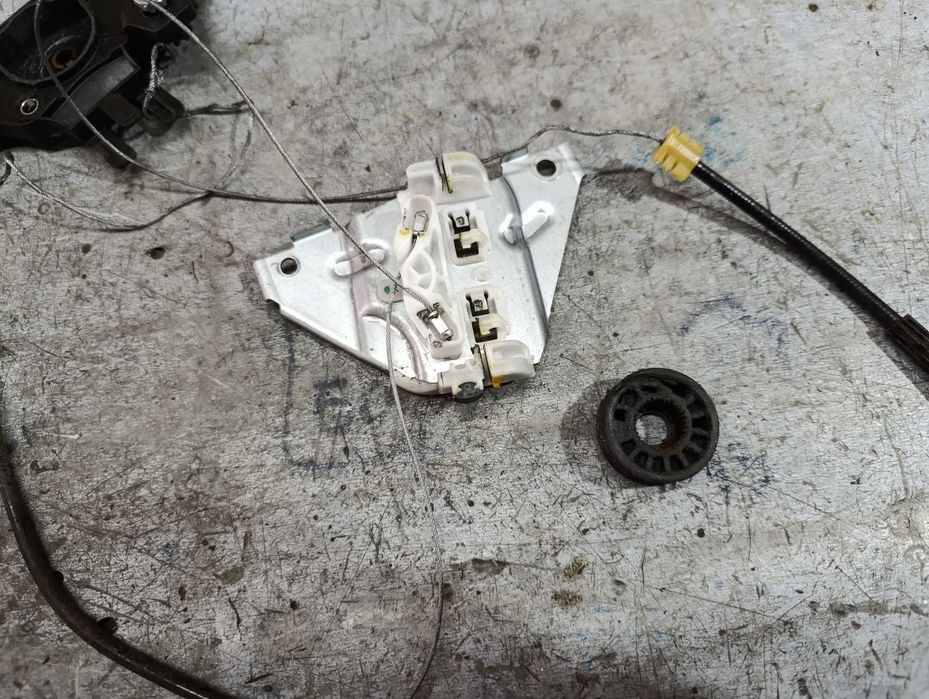 6981002721 Toyota Corolla e210 reparatie macara geam auto 553423104