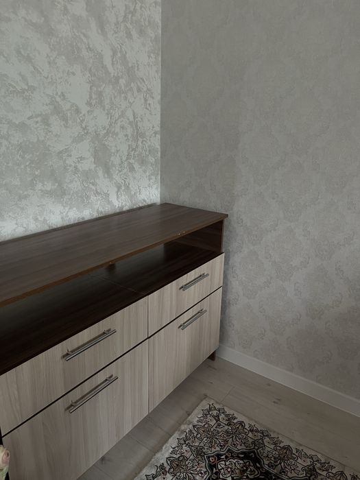 Тумба, подставка