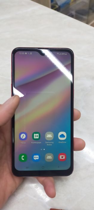 Телефон самсуюунг а10s