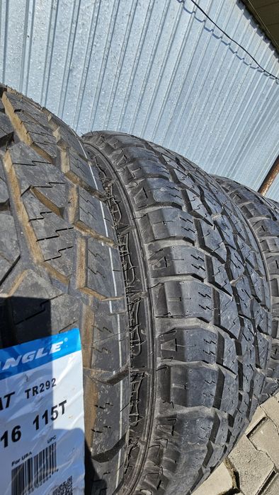 Продам шины Triangle 255/70 R16