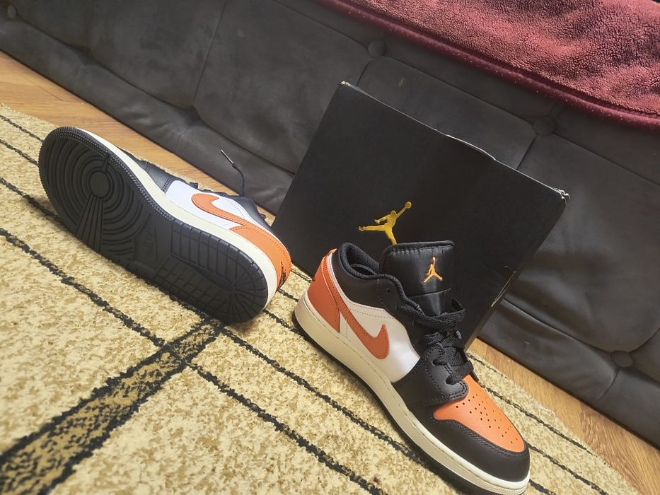 De  vânzare urgent ,Jordan 1 low