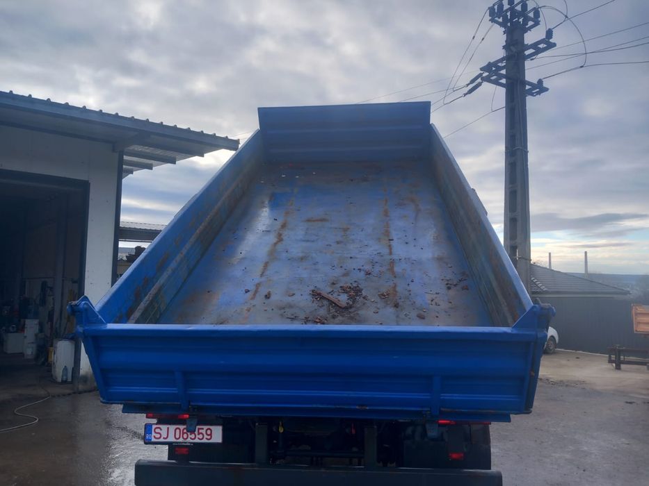 Vand iveco magirus basculabil 4x4