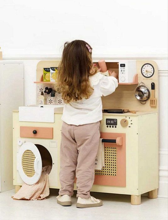 Bucatarie din lemn,Le Toy Van,84 cm,3 ani+