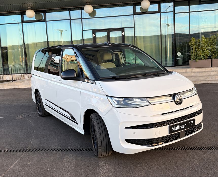 Inchiriez  Van-uri moderne  8+1 2025/2026 Microbuz Dubita