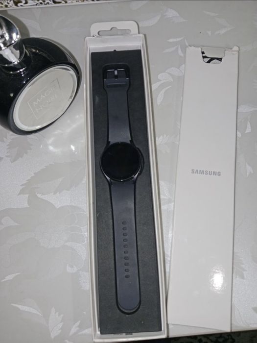 Galaxy watch 5 (40mm)