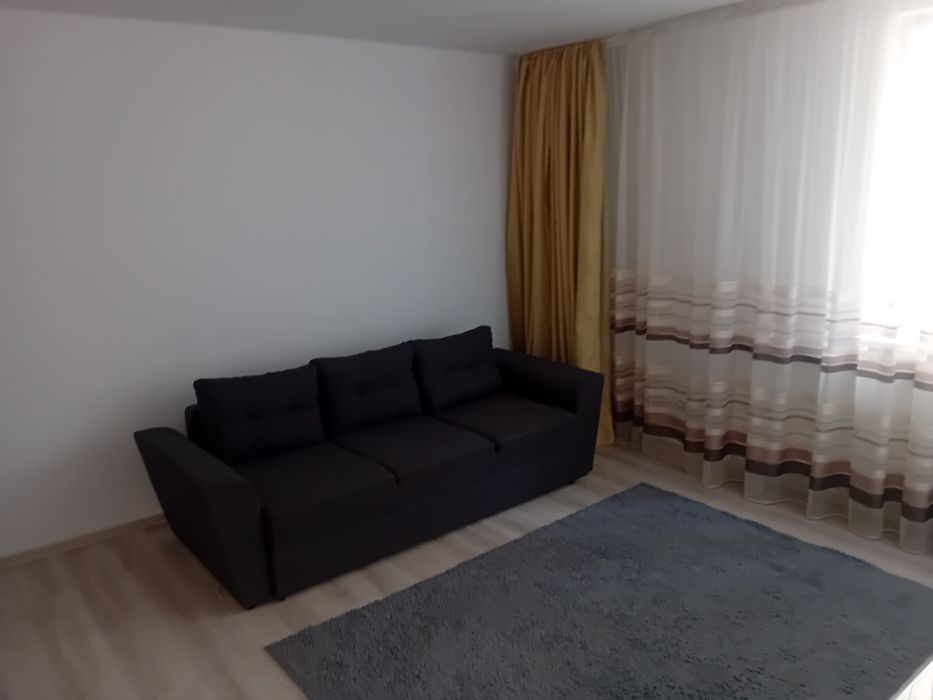 Garsoniera Aurora 30mp etaj 1 la cheie decomandata renovata mobilata centrala termopan