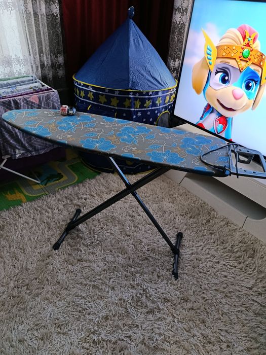 Продам гладильную доску.