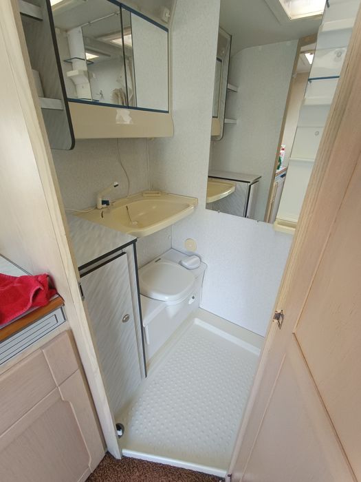 Rulota Familie 2-3 persoane Home Car 445H