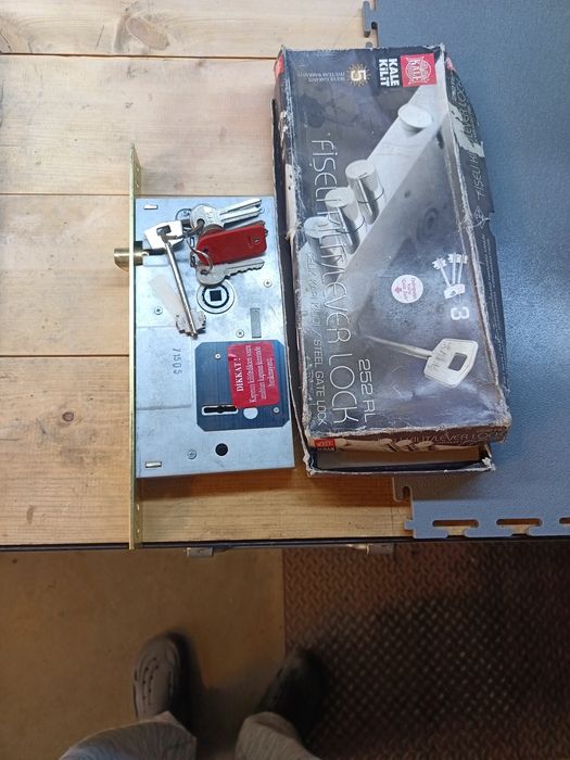 Касови брави !!!