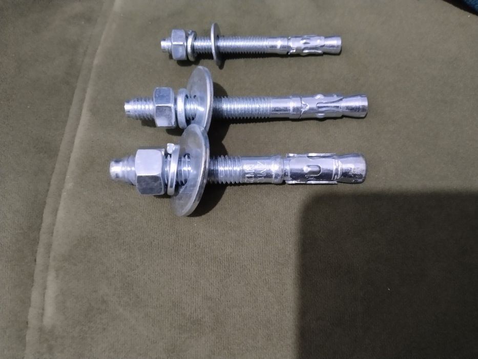 Анкер болттар  м12 , м10, м8