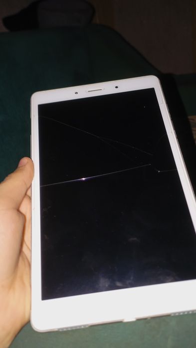 Продам планшет Samsung galaxy tab A