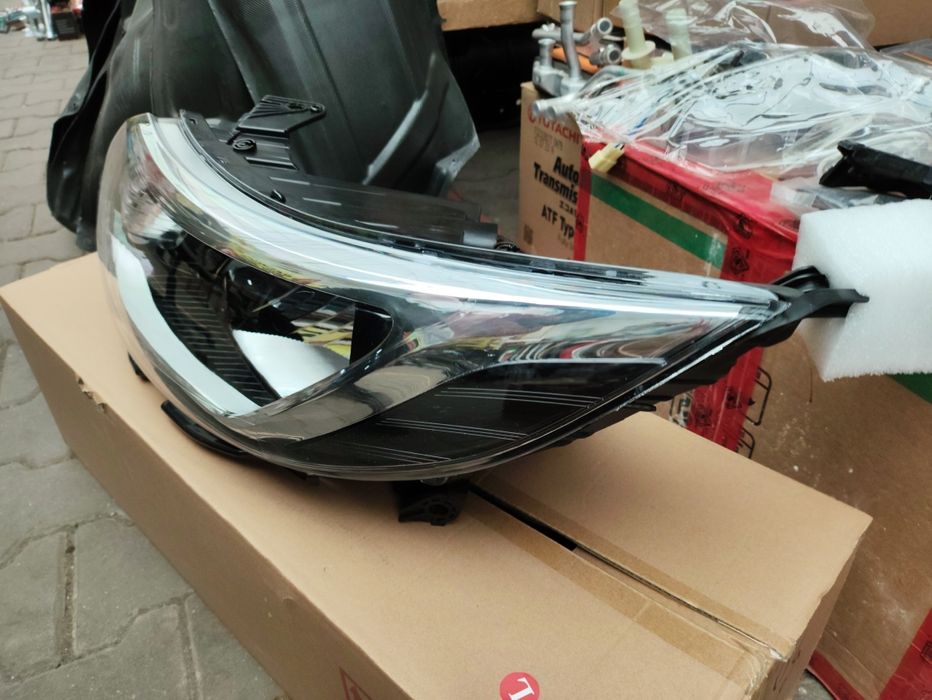 Кия Рио фара рестайлинг