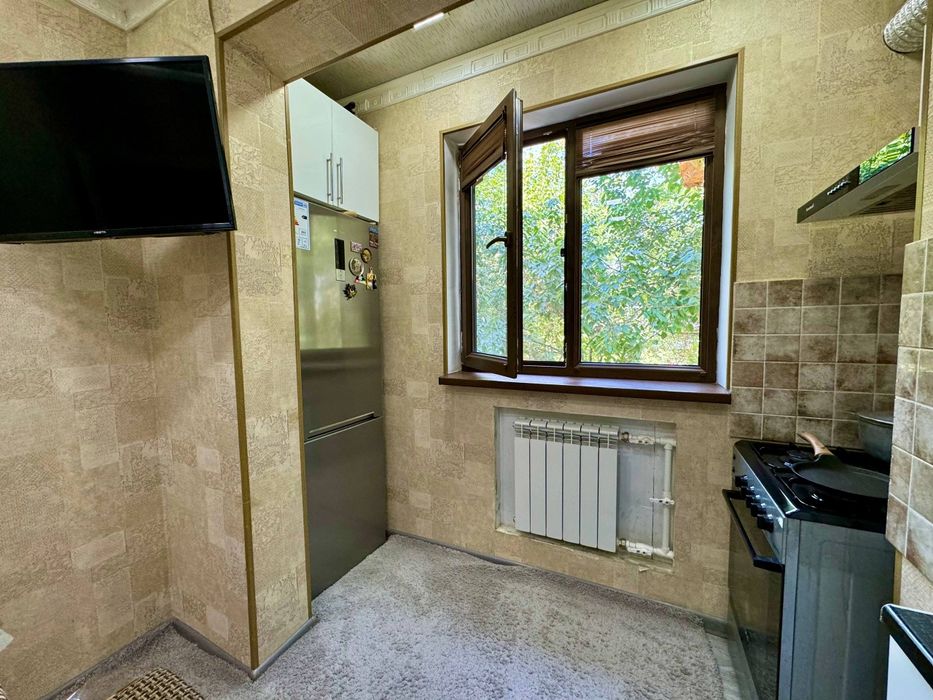 #155 Центр, Яккасарой, Бобур коча, 2/3/9 шинам квартира сотилади