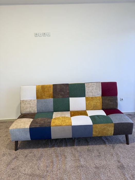 Продается диван в стиле IKEA