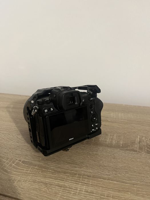Body nikon z6 ii + cage, 94k cadre