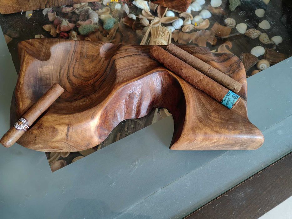 Пепелник за пури арт