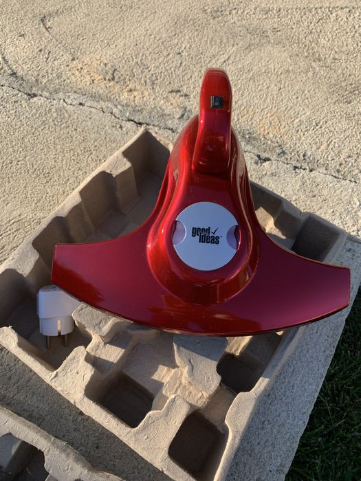 Уред за почистване на легла, матраци, дивани