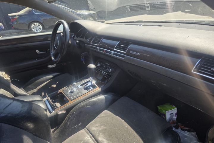 Galerie admiși cu clapetă accelerație 2900312519 Audi A8 2006