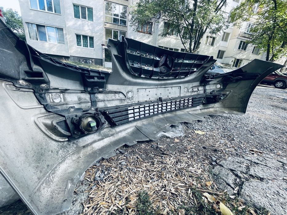 Броня - предна за  Мерцедес B класа W245