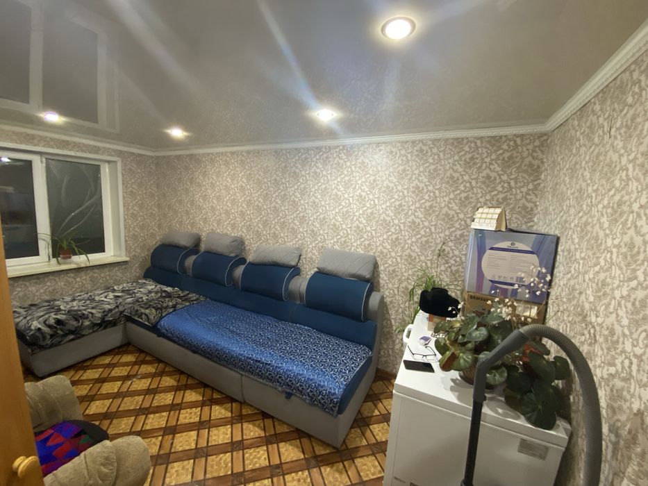 Продается 3  комнатная квартира