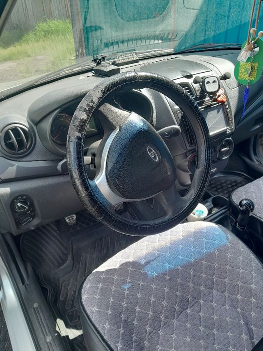 Продам машину лада калина 2 хетчбек
