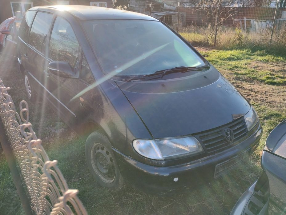 Фолксваген Шаран на части 2 бр