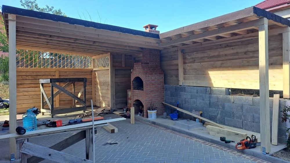 Executam acoperișuri/ terase /reparați