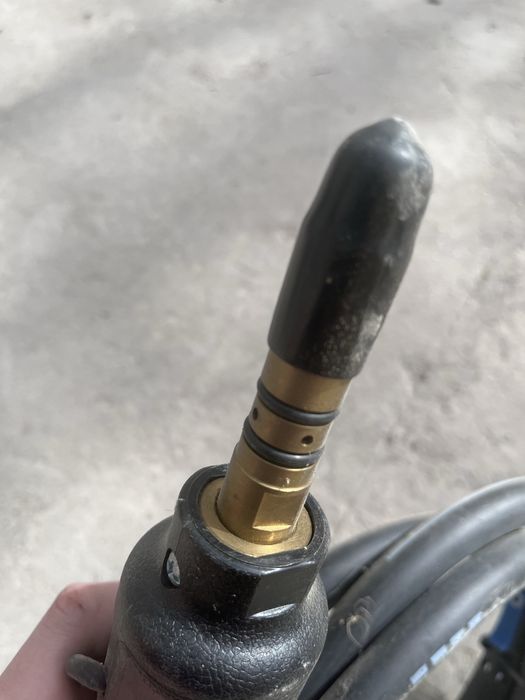 Продам держак для сварки miller