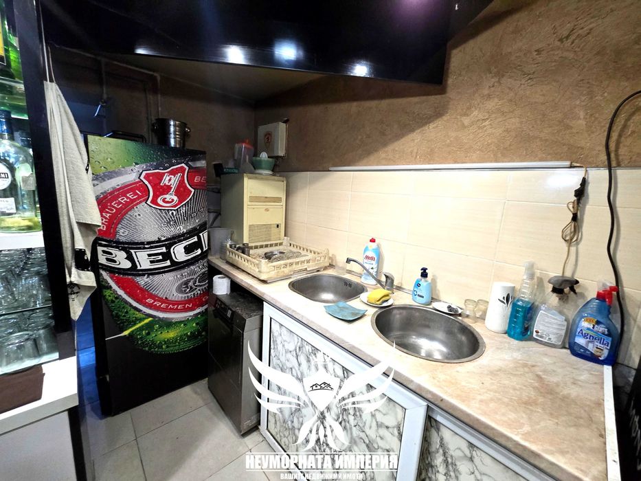 Дава се под наем Офис в Асеновград - 135 кв.м за 774.69 € - Снимка #15