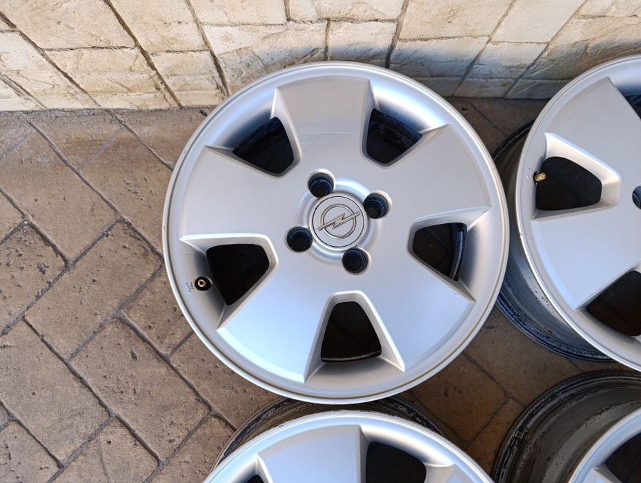 Оригинални джанти за Опел 4х100 15 цола