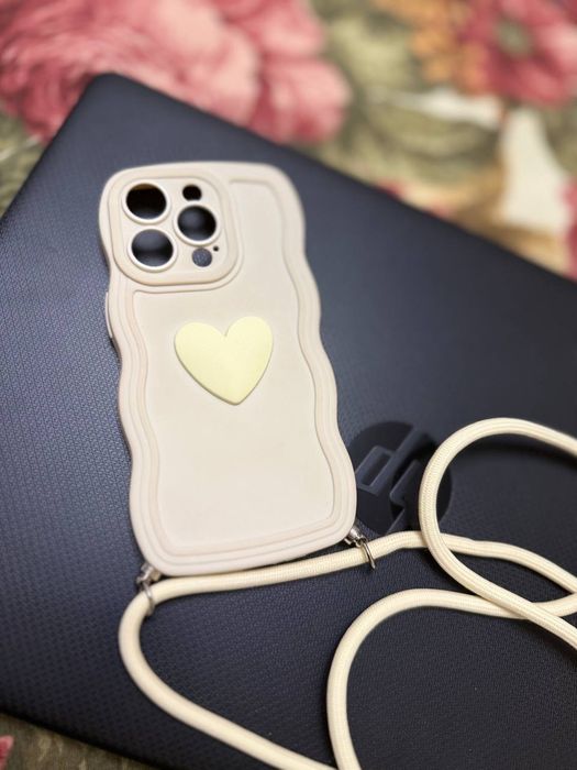 Чехол на IPhone 14 pro