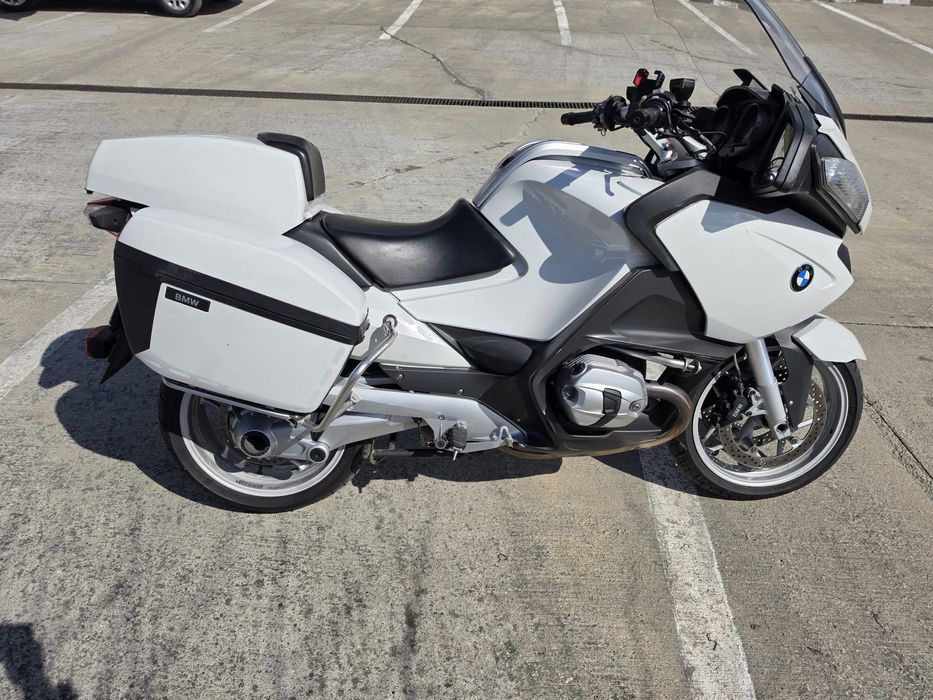 Motocicleta-  BMW R 1200 RT