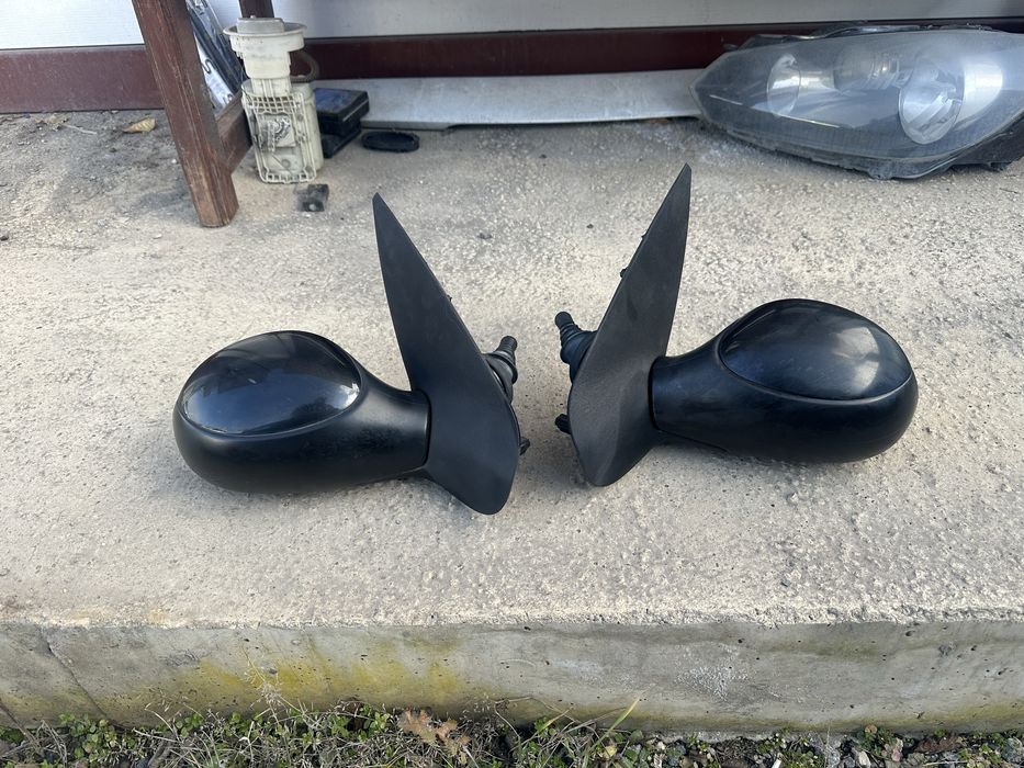 Огледало Пежо 206 ръчно