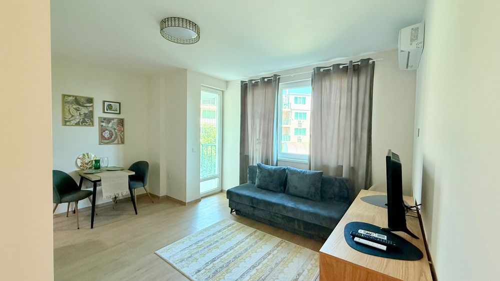 Продава се Двустаен апартамент в Варна, Бриз - 57 кв.м за 2036 €/кв.м - Снимка #7