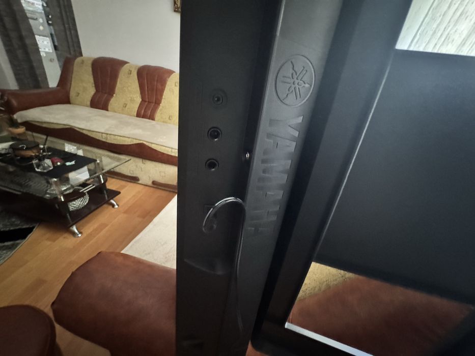 Yamaha PSR-E283 + suport stativ – stare foarte bună