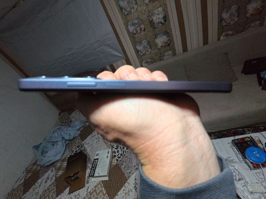 Смартфон Realme C75x 8/256.